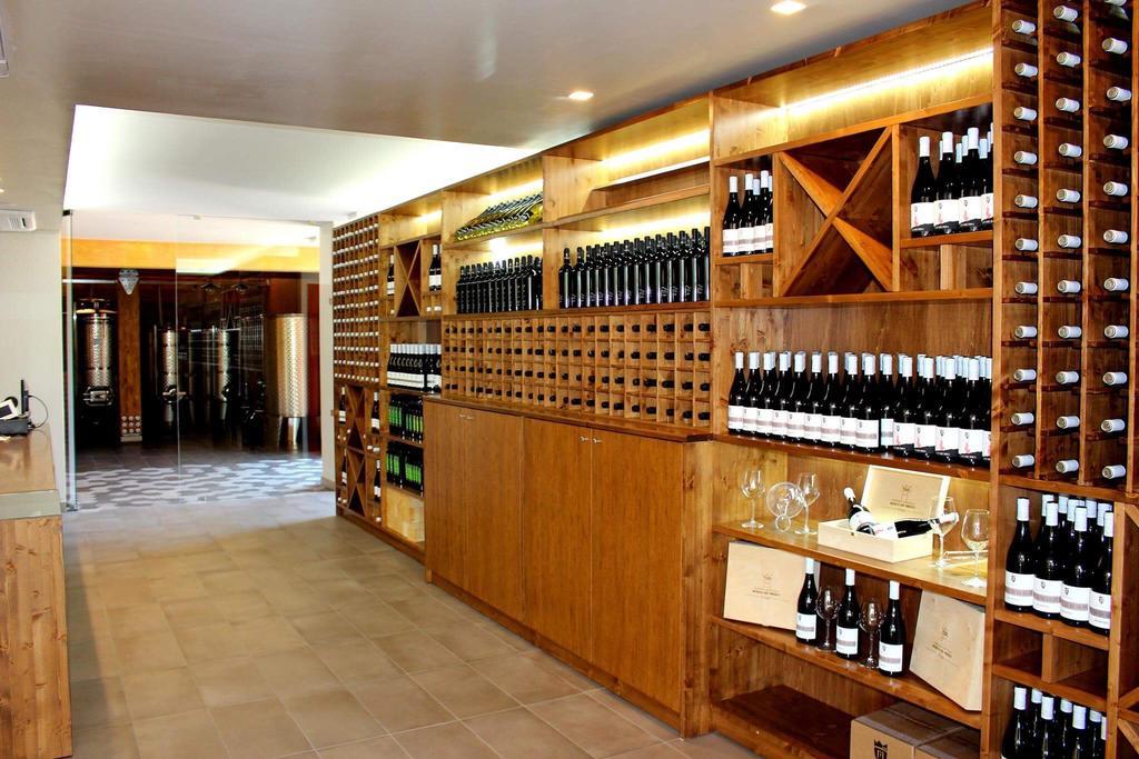 & Winery Bosco De Medici